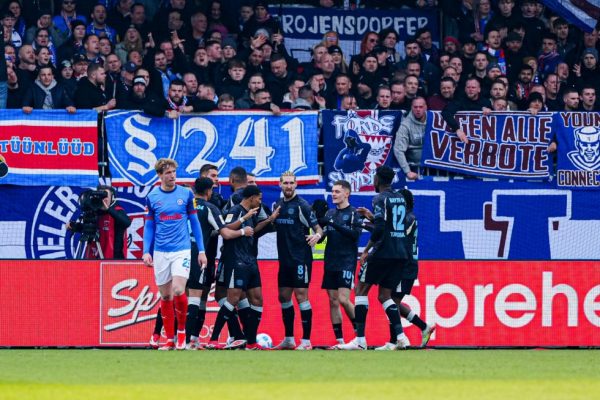 Εύκολη νίκη για τη Λεβερκούζεν (2-0), ισοπαλία στον «εμφύλιο» Κουλιεράκη – Μασούρα (1-1)