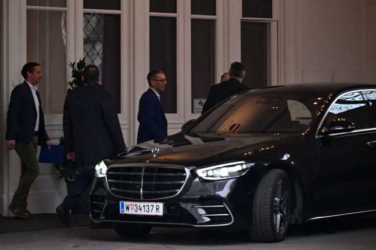 Αυστρία: Δεν σχηματίζεται κυβέρνηση – Απέτυχαν οι συνομιλίες μεταξύ FPÖ και ÖVP