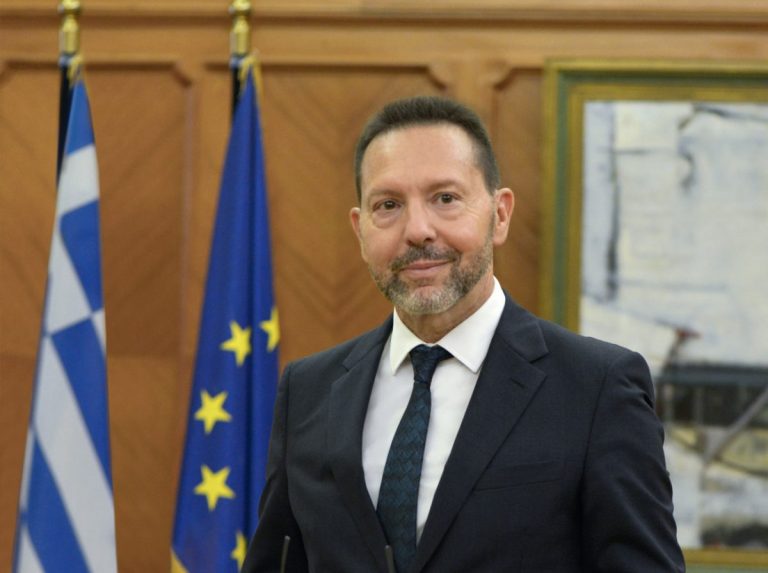 Στουρνάρας στο Politico: Είναι νωρίς να συζητήσουμε για διακοπή των μειώσεων επιτοκίων