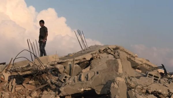 «Είναι παράλογο και τρελό»: Οι δημιουργοί του «No Other Land» καταγγέλλουν το σχέδιο του Τραμπ για τη Γάζα