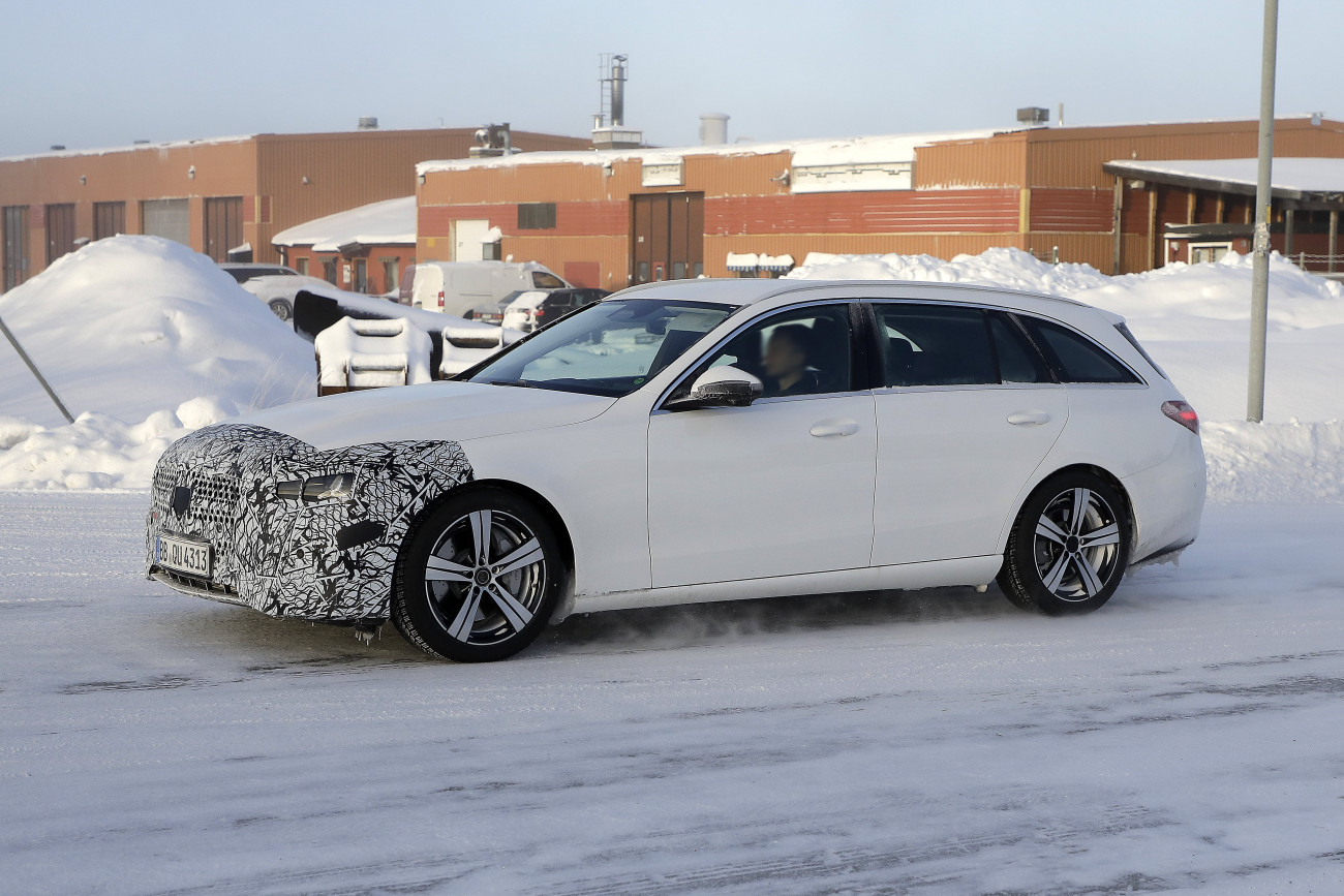 Mercedes-Benz C-Class Estate: Βελτιώσεις από το μέλλον