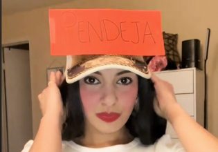 Το TikTok διακωμωδεί το μακιγιάζ των κοριτσιών που αγαπάνε τον Ντόναλντ Τραμπ