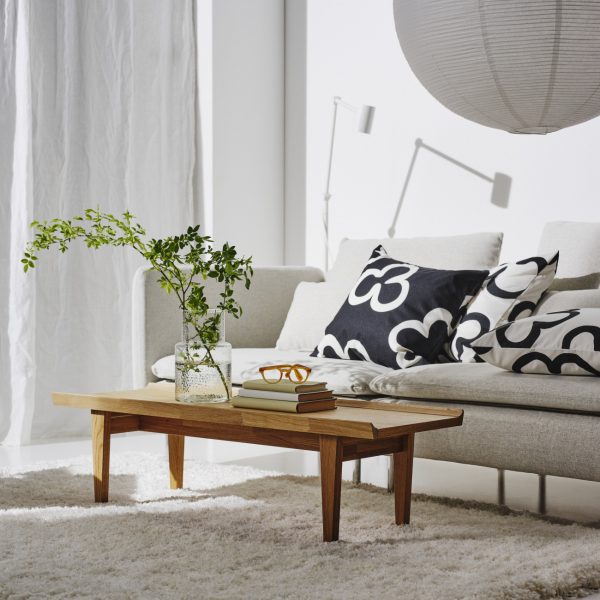 Οι ιστορίες πίσω από τα πιο εμβληματικά αντικείμενα της ΙΚΕΑ που μας επανασυστήνονται στη συλλεκτική σειρά Nytillverkad