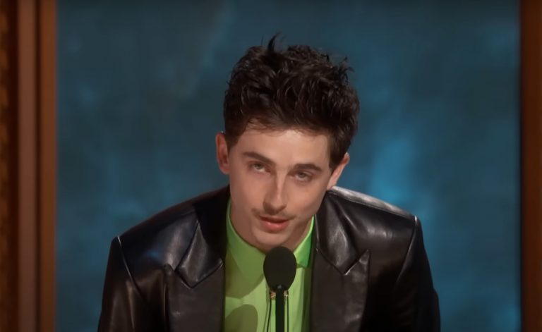 O Τιμοτέ Σαλαμέ για τη βράβευσή του στα SAG Αwards 2025: «Επιδιώκω το μεγαλείο»