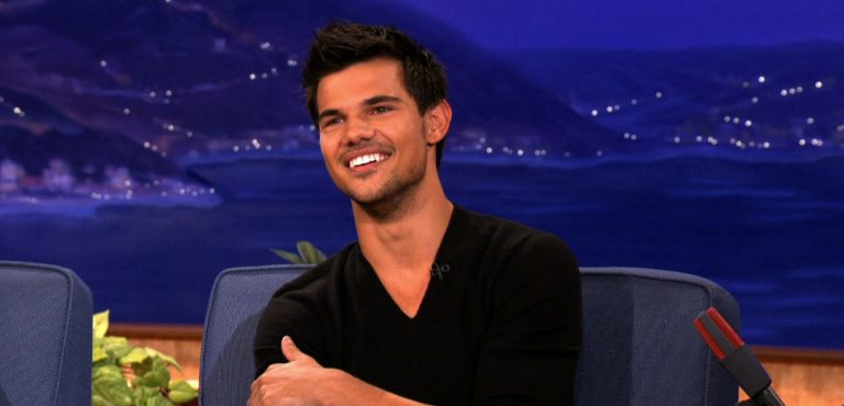 Ο Τέιλορ Λότνερ υπερασπίζεται την Σελένα Γκόμεζ για το body shaming που δέχεται στο διαδίκτυο