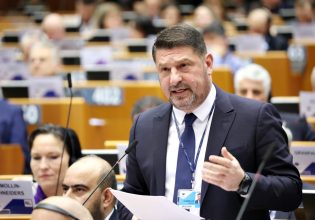 Α’ Αντιπρόεδρος της πολιτικής ομάδας του ΕΛΚ στην ευρωπαϊκή επιτροπή των περιφερειών εκλέχθηκε ο Νίκος Χαρδαλιάς