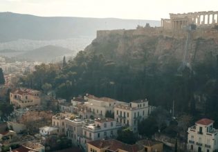 Υψηλές πτήσεις για τον τουρισμό στον Αθήνα – Το τριπλό ρεκόρ