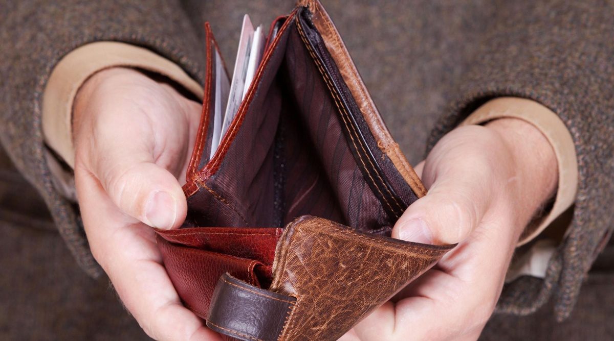 Στα «τάρταρα» της Ευρώπης οι μισθοί των Ελλήνων – Τι δείχνουν νέα στοιχεία