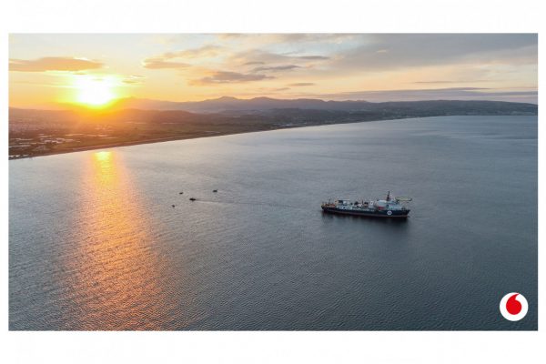 H Vodafone Ελλάδας συνδέει δισεκατομμύρια ανθρώπους καθημερινά