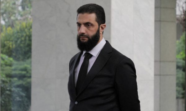 Συρία: Ο Αχμεντ αλ Σάρα προσκλήθηκε στην αραβική σύνοδο κορυφής για τη Γάζα