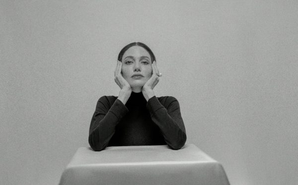 «Δεν ξεκίνησα επειδή το ήθελα»: Η Αντζελίνα Τζολί αποκάλυψε τον λόγο για τον οποίο έγινε ηθοποιός