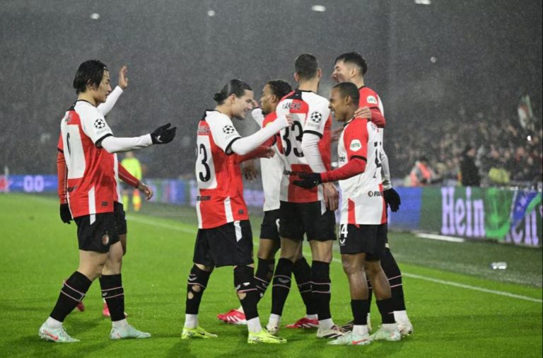 Φέγενορντ – Μίλαν 1-0: Έκπληξη στην Ολλανδία, με την πλάτη στον τοίχο οι Ροσονέρι (vid)