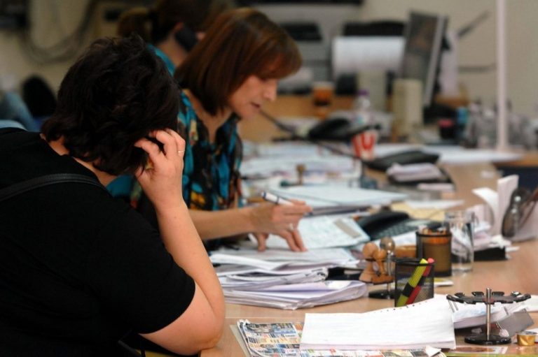 Δημόσιο: Αυξήσεις σε 40.000 υπαλλήλους με προσωπική διαφορά