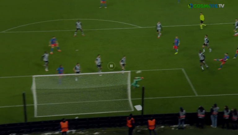 Στεάουα – ΠΑΟΚ: Δοκάρι για τους Ρουμάνους στο 7ο λεπτό (vids)