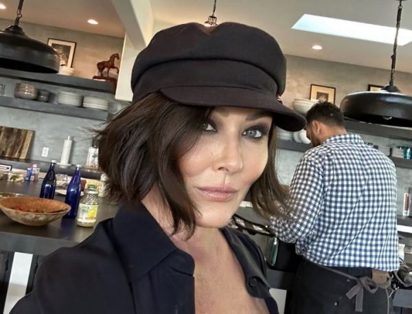 Το ταξίδι της Σάνεν Ντόχερτι με τον καρκίνο, μέσα από τα ίδια της τα λόγια – «Ας είμαστε ξεκάθαροι»