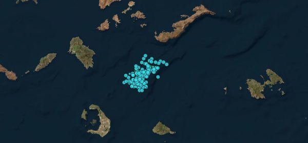 Σαντορίνη: Επιχείρηση ανέλκυσης των υποθαλάσσιων σεισμογράφων – Πότε θα γίνει, τι περιμένουν οι επιστήμονες