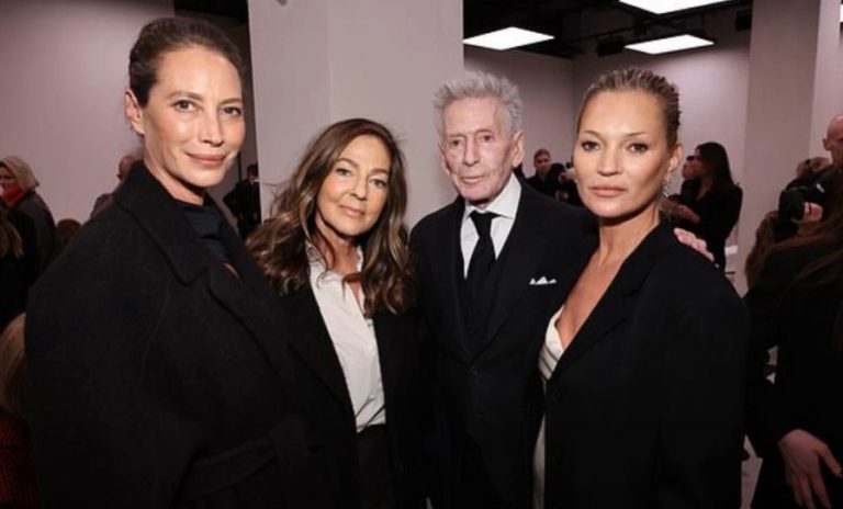 Ο Calvin Klein, στα 82, κάνει μια σπάνια δημόσια εμφάνιση στο NYFW – H επανένωση με τα top model των 90s