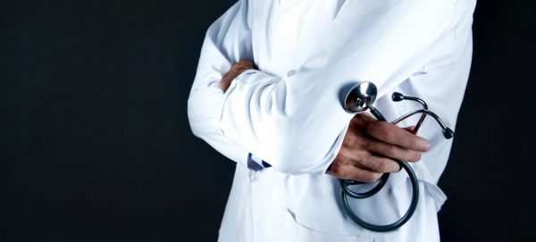 Ρόδος: 73 χρόνια κάθειρξη στον 68χρονο γυναικολόγο για βιασμούς και ασέλγεια σε ασθενείς του