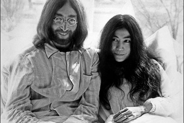 «One to One: John & Yoko»: Το νέο ντοκιμαντέρ που εισβάλλει στη σκέψη του θρυλικού Τζον Λένον