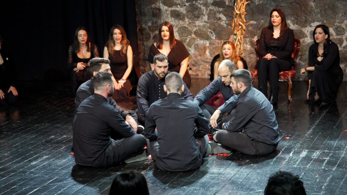 Η Τάνια Τρύπη μαζί με ειδικούς ψυχικής υγείας ανέβασαν μια ιδιαίτερη παράσταση