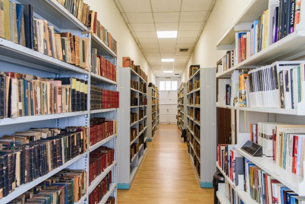 Επαναλειτουργεί η δημοτική βιβλιοθήκη Αθήνας