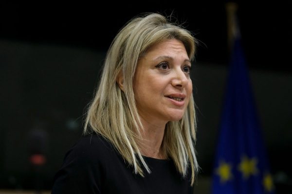 Επιστολές Καρυστιανού στη Βουλή: Να μην γίνει η ψηφοφορία για ΠτΔ – «Επισφραγίζεται η συγκάλυψη»