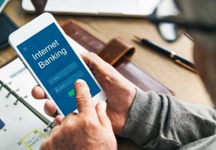 Γιατί «πάγωσαν» οι τραπεζικές μεταφορές κεφαλαίων