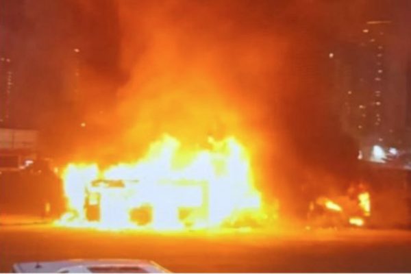 Ισραήλ: Αποφάσισε την εντατικοποίηση των επιχειρήσεων στη Δυτική Οχθη μετά τις εκρήξεις σε λεωφορεία