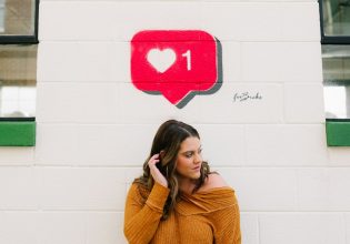 Είναι το «Kittenfishing» το νέο κόλπο εξαπάτησης στα dating apps;