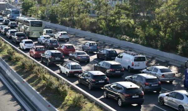 Καραμπόλα τριών οχημάτων στη λεωφόρο Κηφισού