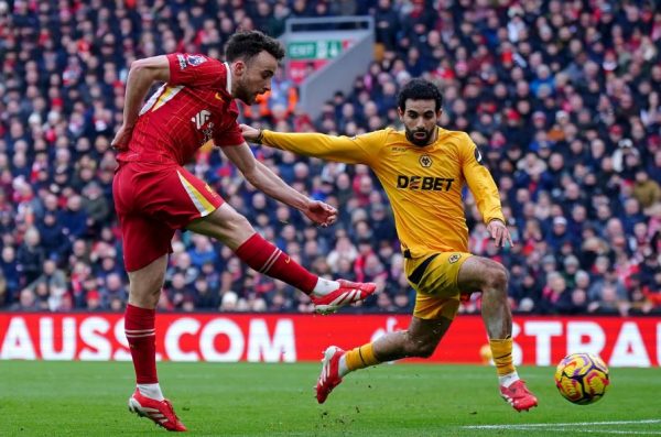 Λίβερπουλ – Γουλβς 2-1: Δύσκολη νίκη των «κόκκινων»