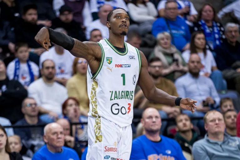 «Ο Γουόκερ θα μείνει στη Ζαλγκίρις μέχρι το τέλος της σεζόν» (pic)
