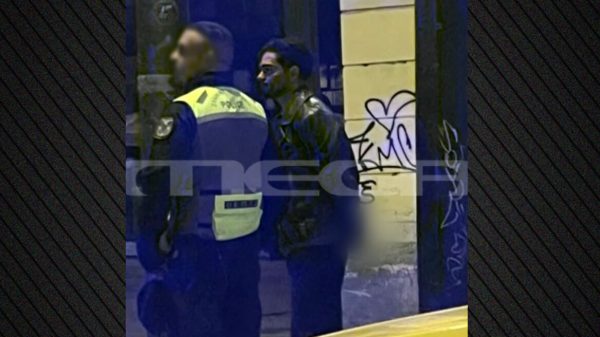 Χρήστος Μάστορας: Εικόνα ντοκουμέντο από τη στιγμή της σύλληψής του