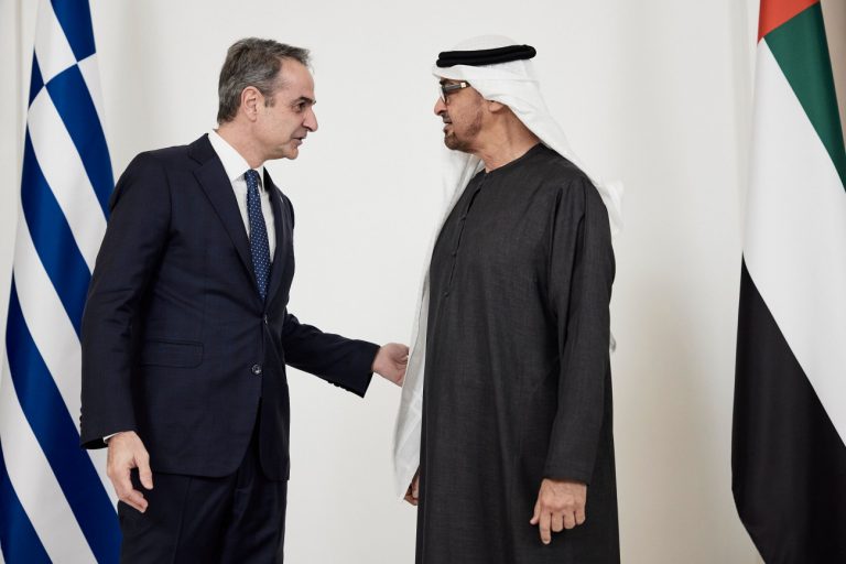 Συνάντηση Μητσοτάκη με τον πρόεδρο των ΗΑΕ – «Ξεπεράστηκε ο στόχος για άμεσες ξένες επενδύσεις ύψους 4 δισ. ευρώ»