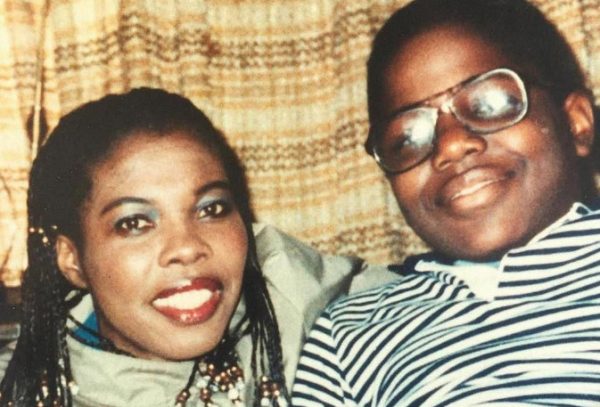 Πέθανε η Βολέτα Γουάλας, η μητέρα του Notorious B.I.G. που κρατούσε για χρόνια ζωντανή την κληρονομιά του