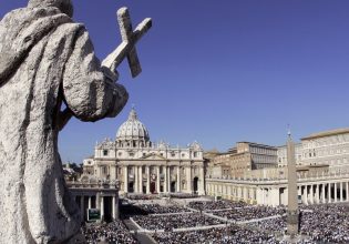 Βατικανό: Οι οκτώ επικρατέστεροι καρδινάλιοι για την θέση του Πάπα Φραγκίσκου