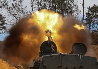 Η συμφωνία ΗΠΑ – Ουκρανίας για τα ορυκτά πλησιάζει, αλλά οι λεπτομέρειες παραμένουν ανεπίλυτες