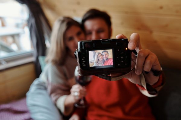 Εδώ σε θέλω: Γιατί κάνουμε σχέση με άτομα που δεν είναι του στιλ μας;