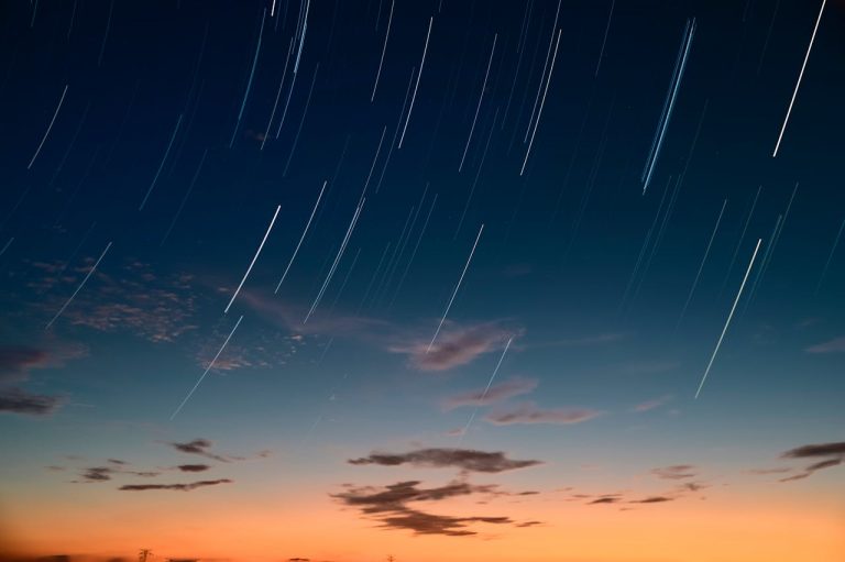 Άκρως Ζωδιακό: Τα Do’s και Don’ts στα ζώδια σήμερα [Παρασκευή 07.02.2025]