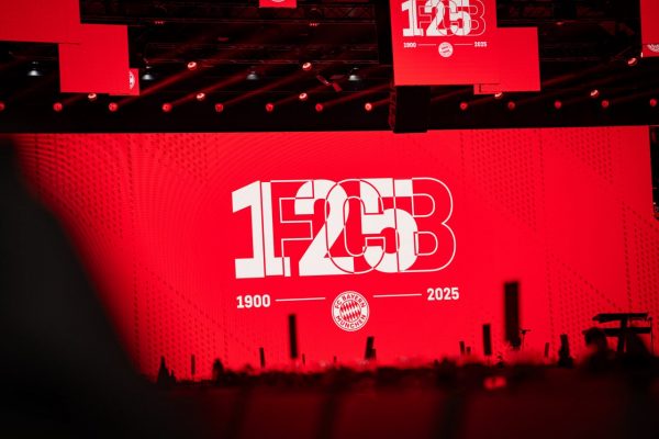 Μπάγερν Μονάχου: Γενέθλια για έναν από τους λαοφιλέστερους συλλόγους στον κόσμο (pics)
