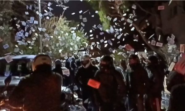 «Η επίθεση δεν φοβίζει κανέναν» λέει ο Π. Μαρινάκης μετά την παρέμβαση Ρουβίκωνα στο σπίτι του Κ. Τασούλα