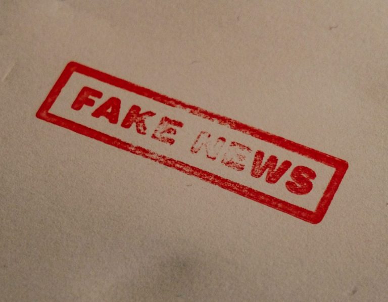 Πολιτική: «Εργαλείο» στα χέρια της ακροδεξιάς η παραπληροφόρηση