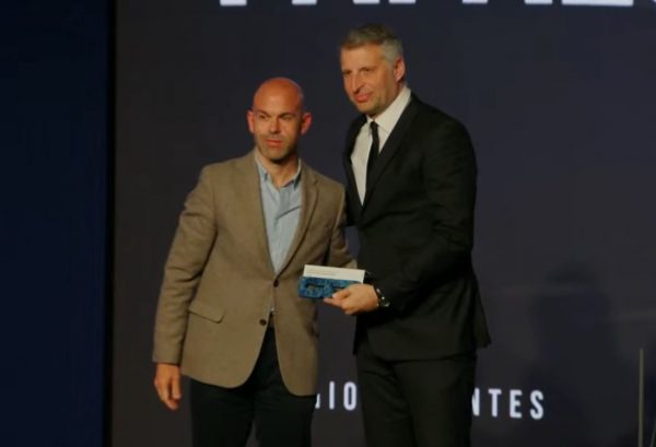 Ο Παπαλουκάς βραβεύτηκε από το  «Gigantes del basket»