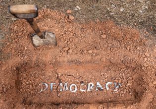 Στη χώρα έχει τεθεί ζήτημα δημοκρατίας