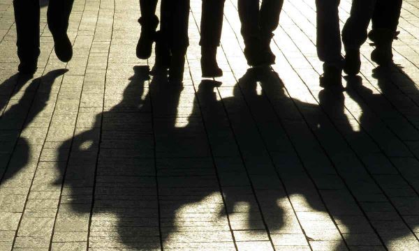 Μοσχάτο: Συμμορία ανηλίκων επιτέθηκε σε 21χρονη και της άρπαξαν την αλυσίδα λαιμού