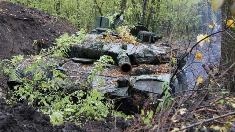 Ουκρανία: Το επικίνδυνο ρήγμα που ανοίγει ο Τραμπ σπεύδοντας να τερματίσει τον πόλεμο