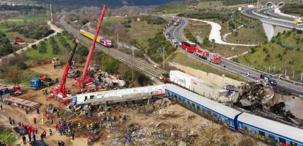 Τέμπη: Προβληματική διαχείριση από Δικαιοσύνη και Πολιτεία λένε οι συγγενείς θυμάτων – «Υποδειγματική η εξέλιξη της ανάκρισης» για τον Φλωρίδη