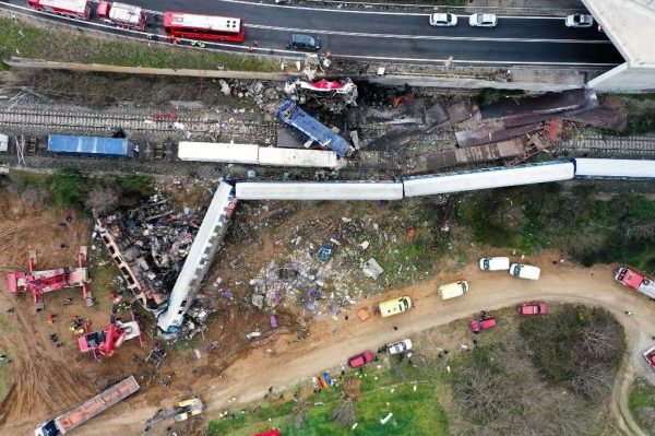 Τα Τέμπη, η Ελλάδα ως νεοφιλελεύθερο failed state και μια μη αντιστρέψιμη κρίση νομιμοποίησης