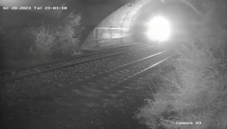 Τέμπη: Αποκλειστικά στο in το πόρισμα – Τα τρία βίντεο δείχνουν το εμπορικό τρένο, δεν εξετάστηκε η γνησιότητά τους