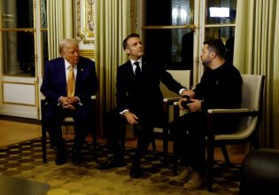 Ουκρανία: Αεροπορική «ομπρέλα» και 30.000 στρατιώτες – Η γαλλοβρετανική πρόταση στον Τραμπ